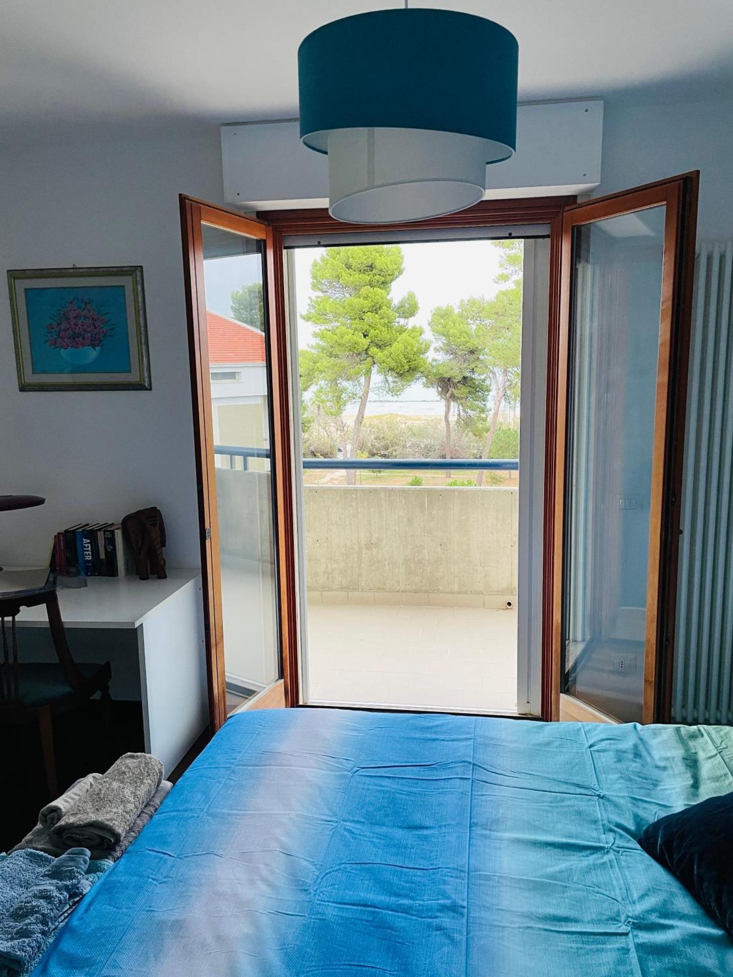 Montesilvano MarinaAttico Vista E Fronte Mare Zaffiroblu Con Posto Autoアパートメント エクステリア 写真